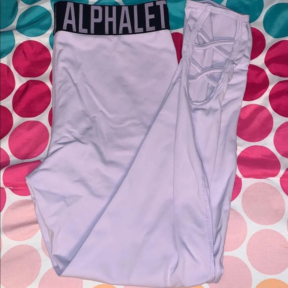 Alphalete Criss Cross leggings